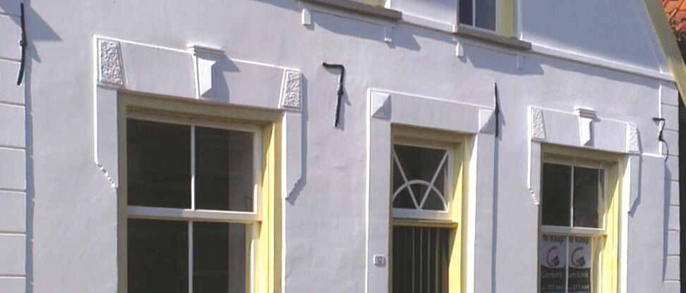 Afbeelding voor: Volledige Aguaplast behandeling voor klassiek huis Afbeelding voor: Volledige Aguaplast behandeling voor klassiek huis